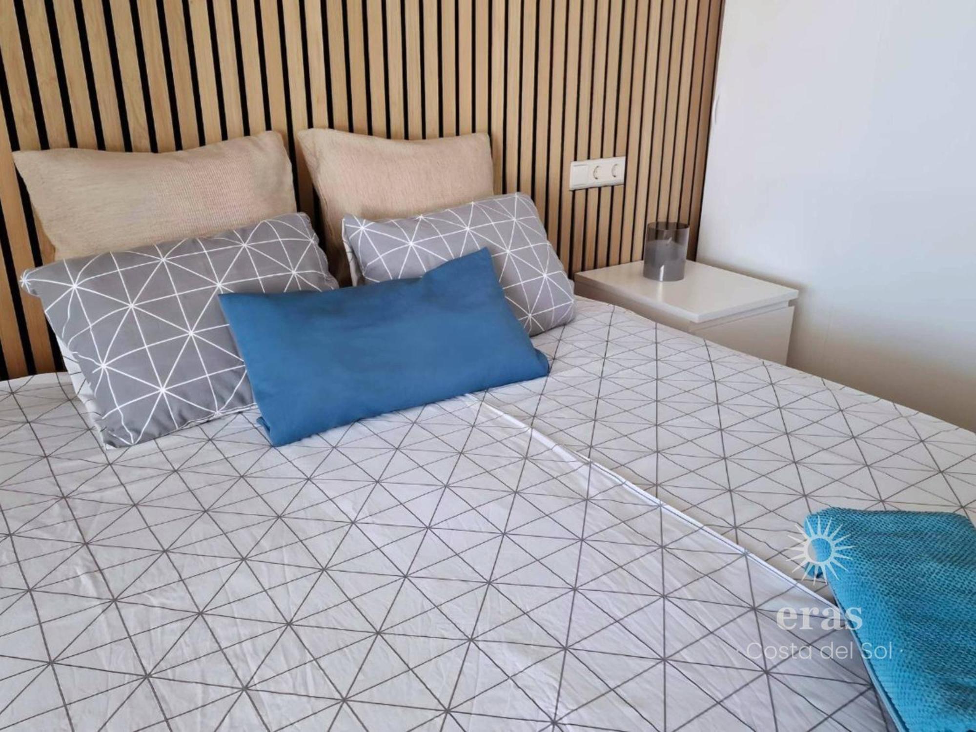 Apartment Beautiful View To The Sea Large Terrace And Swimming Pool A101